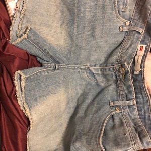 Levi’s shorts